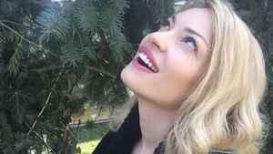 De ce a amanat Valentina Pelinel sa recunoasca ca e insarcinata si cine e tatal copilului. A promis ca se va afla...