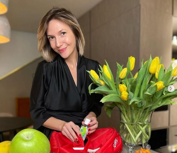 Cum se pregătește Adela Popescu pentru al treilea copilaș: ”Salutări!”