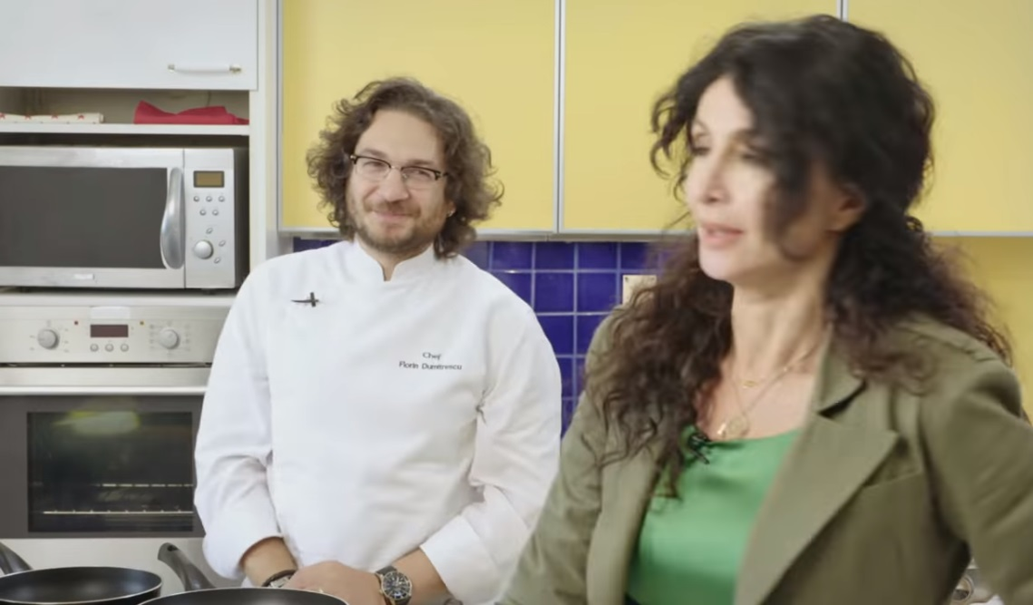 Câți bani a primit Mihaela Rădulescu pentru reclama în care apare alături de Andrei Aradits și Florin Dumitrescu
