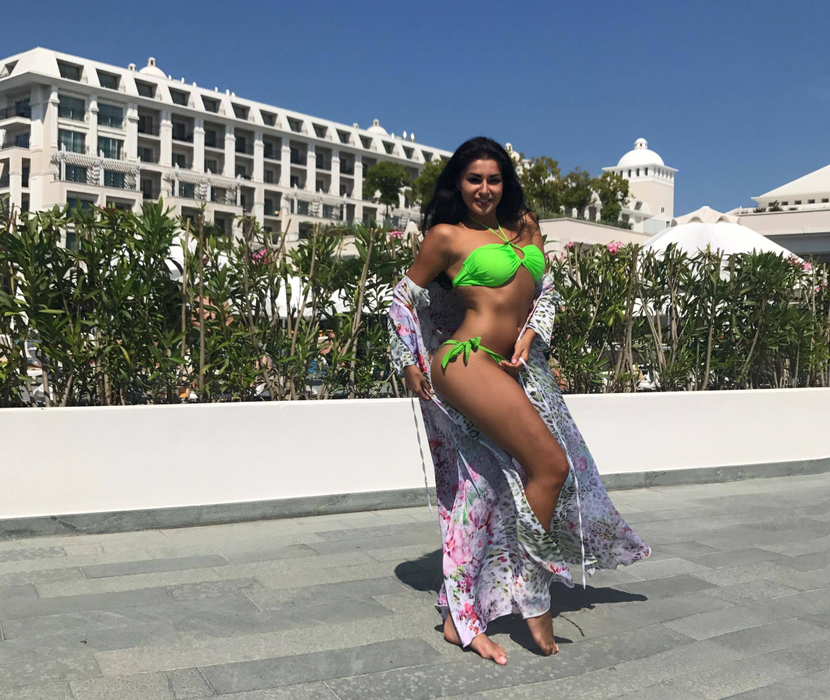 Elena Ionescu e plecată în vacanţă în Turcia
