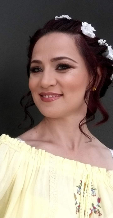 Nicoleta Voicu este una dintre cele mai frumoase cântărețe din România