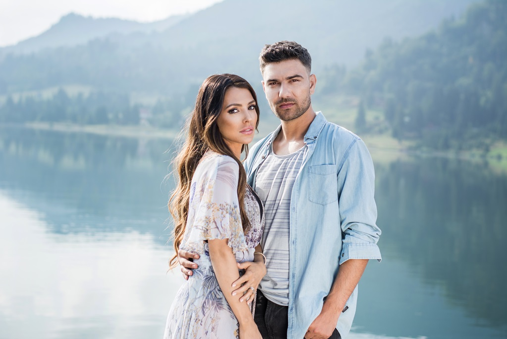 Durere fără margini în familia lui Karym. Mama artistului, de urgență în România. “E terminată!”