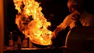 Alex Nita are planuri mari in materie de bucatarie. Haiosul concurent de la MasterChef vrea sa se...