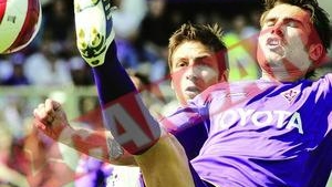 Mutu se bate cu AC Milan
