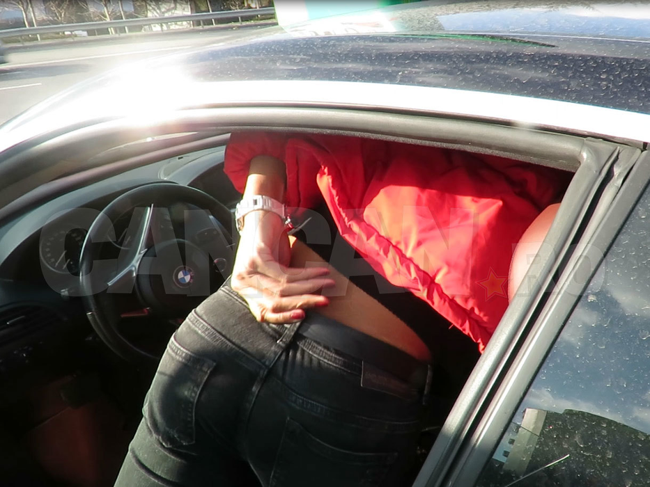 Laurette e jucăuşă foc. Am filmat-o într-o spălătorie auto în cele mai… ”nebunatice” poziţii!