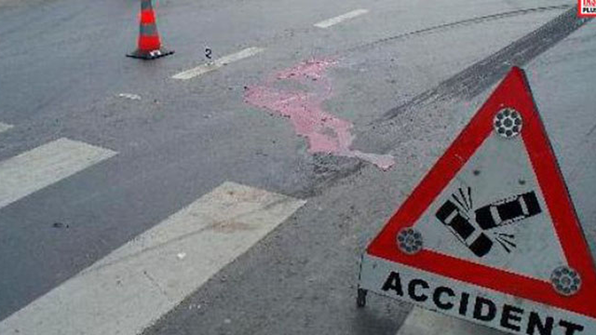 Un sofer vitezoman a ucis o femeie pe trecerea de pietoni