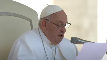 Papa Francisc, operat de urgență. Anunțul făcut de medicii din Roma