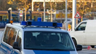 Trei liceeni au fost arestati dupa ce au batut mar si au talharit un sportiv!