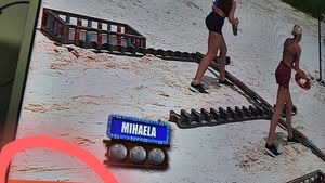 Cum s-a "răzbunat" o telespectatoare Pro TV pe Dan Pavel! Ce a făcut în timp ce se uita la Survivor. Imaginea a devenit virală