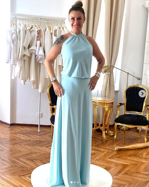 Sexy-impresara Anamaria Prodan a rămas fără arma care a salvat-o din fața a 200 de oameni nervoși