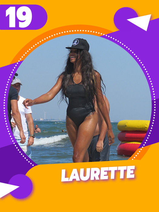 Topul vedetelor care o “ard” ca în Baywatch: care-i cea mai provocatoare, Bianca, Inna sau Antonia? Au incendiat plaja!