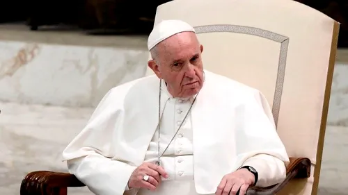 Mesajul Papei Francisc pentru România chiar de ziua lui: ”Ca o îmbrățișare!” A donat 5 ventilatoare VIDEO