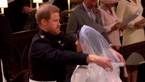 Ce i-a șoptit Prințul Harry lui Meghan Markle când a ajuns în fața altarului