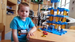 La numai 3 anisori, Catalin se zbate sa se vindece de leucemie. Vezi cum il poti ajuta, de ziua lui de nastere