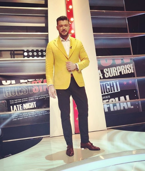 Victor Slav își găsește liniștea în brațele sexy prezentatoarei!?! “O să rămână cu Andreea Mantea”