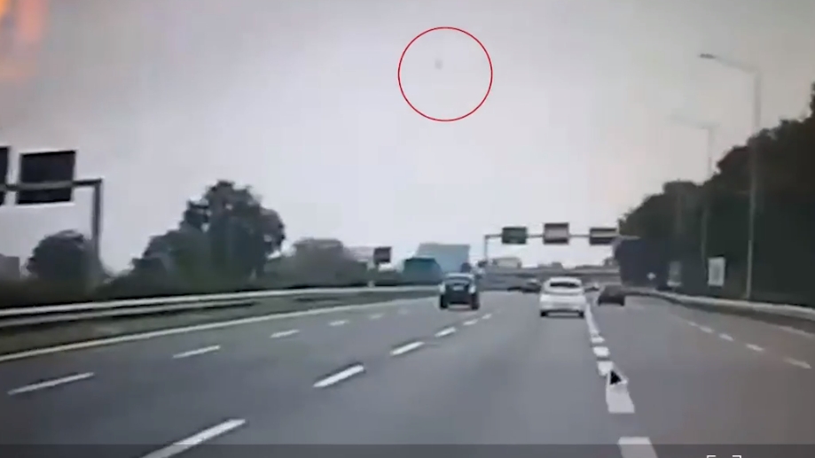 Imagini cu impact emoțional. Momentul prăbușirii avionului miliardarului Dan Petrescu, filmat cu o cameră de bord. Cum arată secundele fatale