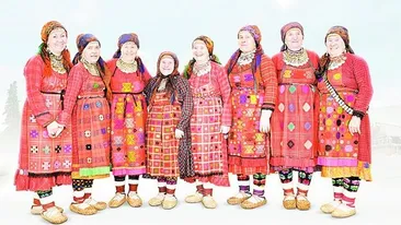 Solistele septuagenare l-au detronat pe Dima Bilan, castigator Eurovision, la selectia nationala si au isterizat publicul in semifinalele de la Baku. Bunicutele din Rusia sunt cosmarul Elenei la Eurovision