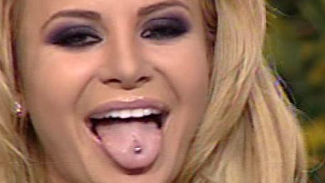 Dezvaluire HOT, HOT, HOT! Vezi cum vorbesc Marina Dina si Ramona Gabor despre pozitia 69