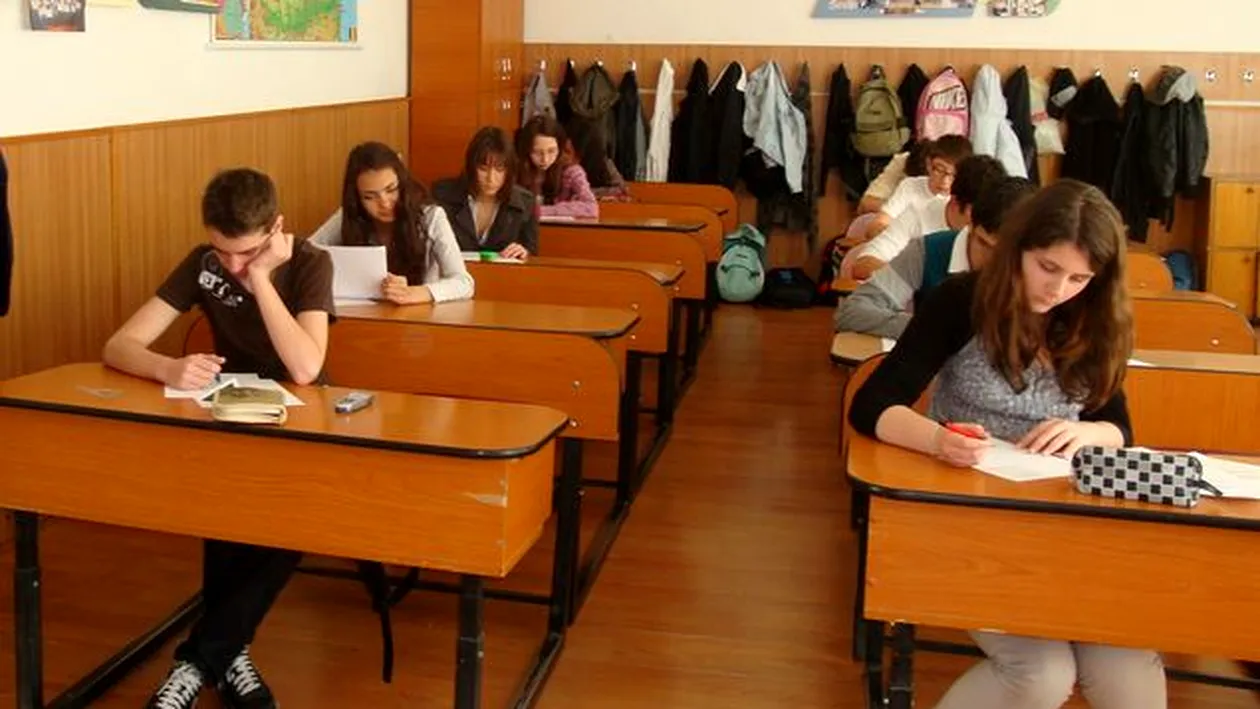 REZULTATE EVALUARE NATIONALA 2013: 90, 16% din elevii bucuresteni au promovat la Română, 82,55% la Matematică
