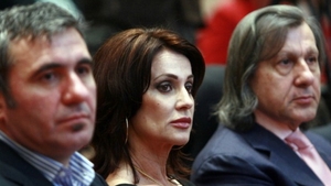 Brunch cu Nadia, Hagi si Ilie Nastase, cursa cu Maserati si antrenament cu Mihai Leu – la licitatia de la Hope Ball 2014