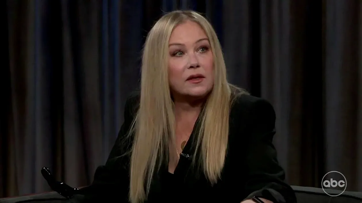 Cum arată acum fiica Christinei Applegate. Sadie a dus lupta cu boala mamei sale indirect