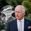 Regina Elisabeta ar fi vrut să-i opereze urechile Regelui Charles. Dezvăluirea făcută de fratele Prințesei Diana