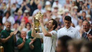 ANDY MURRAY este noul campion de la Wimbledon 