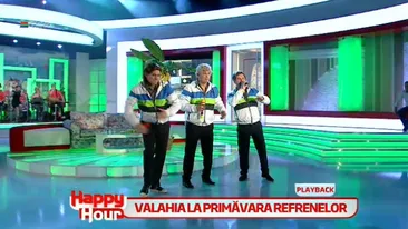Valahia a urcat din nou pe scena! Uite-i pe Adi de la Valcea, Liviu Guta si Dinu Maxer cum imita celebra trupa