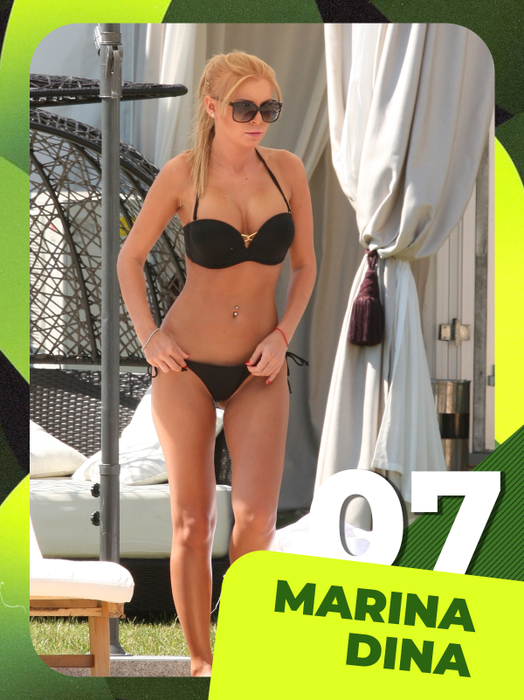 Top 40 sexy vedete în patru labe! Rar vezi așa ceva! Laura Cosoi, Andreea Mantea, Lora și Bianca Drăgușanu, îngenuncheate!