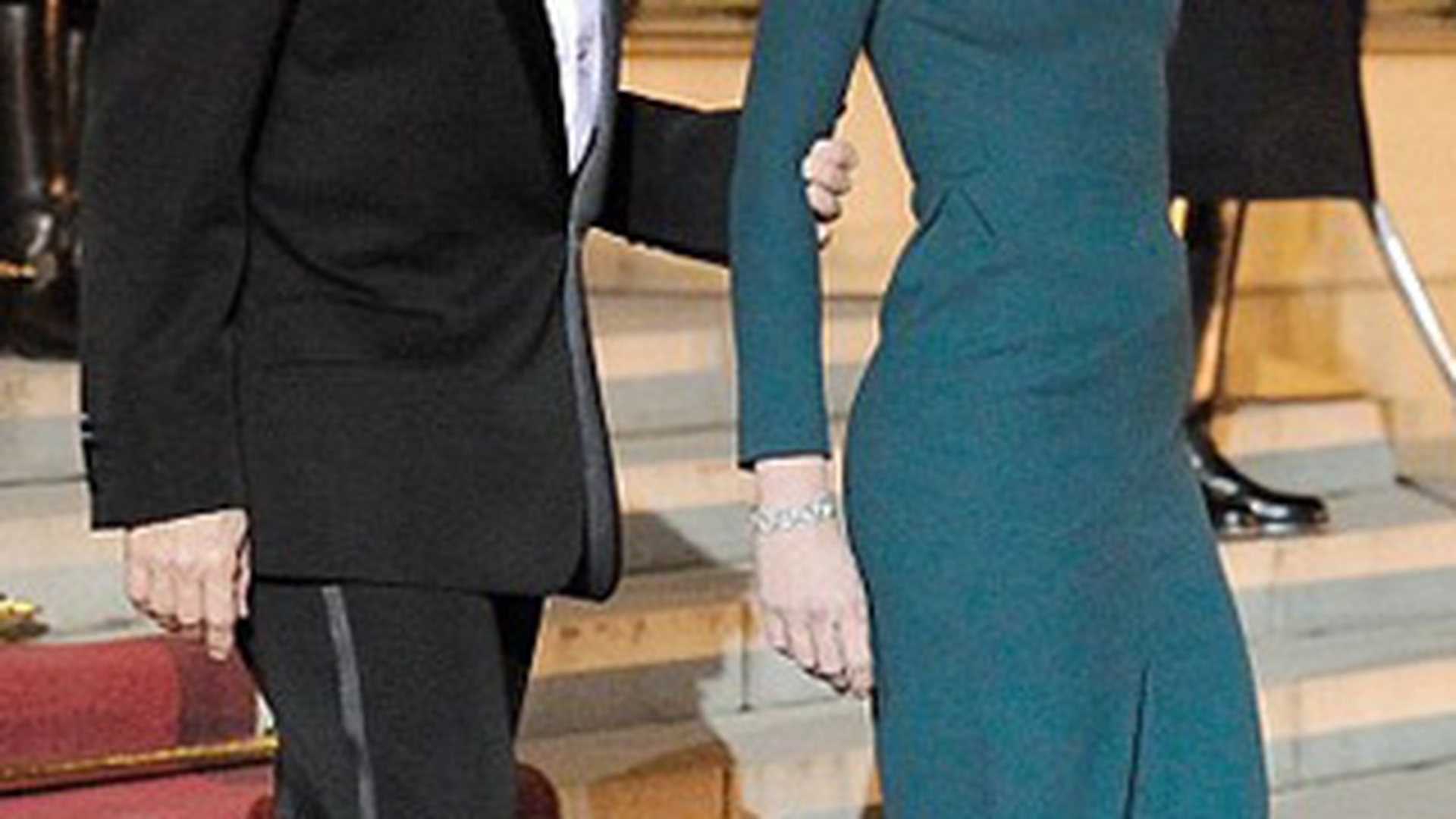 Il insala Carla Bruni pe Sarkozy?