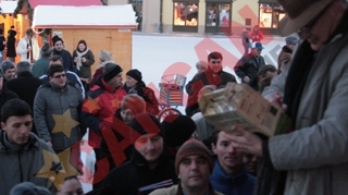 Mircea Dinescu si-a lansat cartea in Oraselul Copiilor