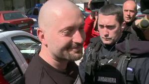 Am aflat motivul real pentru care Poliția Română dă în judecată Paraziții. Cuvintele pentru care Cheloo și Ombladon pot plăti scump