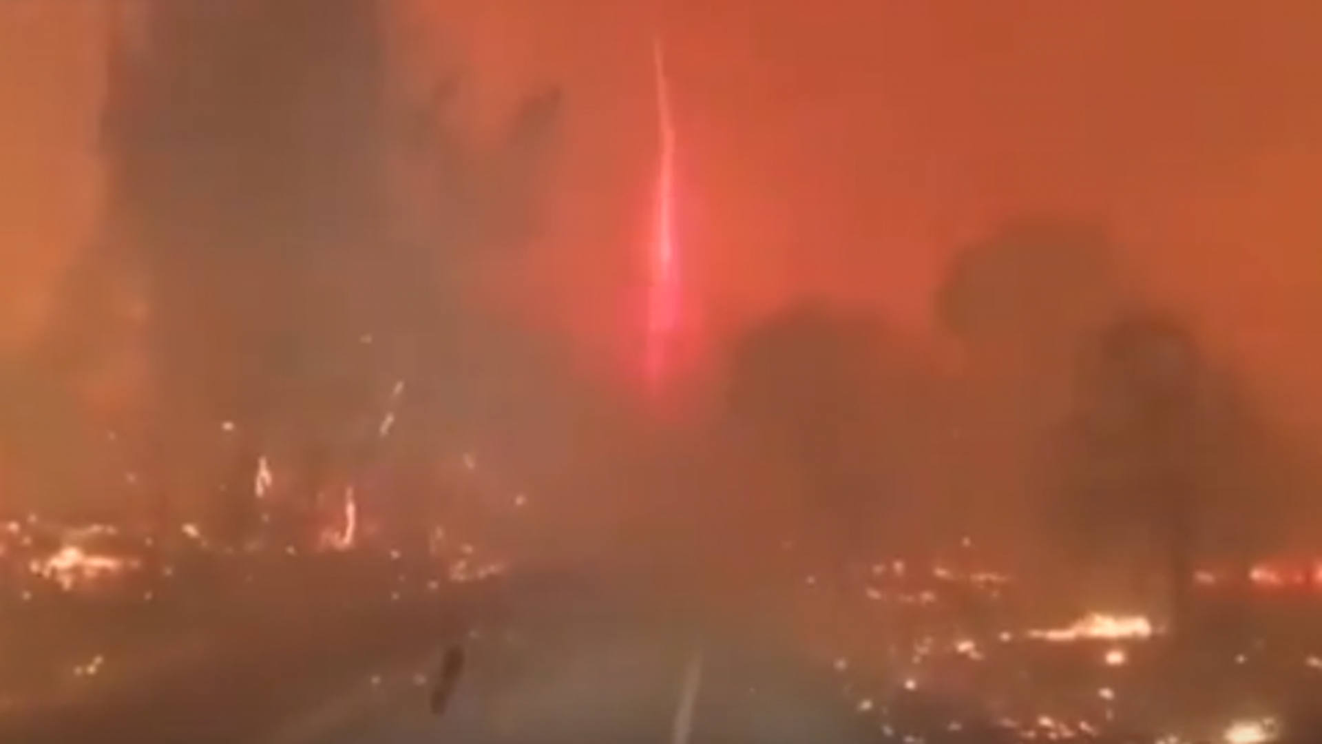 Tornadă de foc în California. Imagini șocante: ”Am rămas fără cuvinte!”