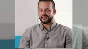 Unde s-au aflat artiștii români în zilele sângeroase ale Revoluției din ’89. Răzvan Oprea, dezvăluiri cutremurătoare: „Auzeam, de peste tot, împușcături”. Actorul a rămas profund marcat de lupta pentru libertate