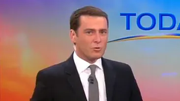 VIDEO Un jurnalist australian a gafat incredibil facand o gluma pe seama lui Dalai Lama in fata liderului spiritual