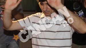 Cancan Exclusiv! El este omul care l-a salvat pe Adrian Nastase de la moarte! E plin de sange dupa ce l-a oprit sa se sinucida