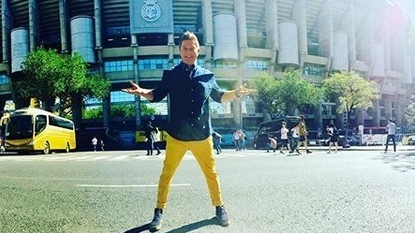 Pavel Bartoş, un tătic tare mândru! Ce mari şi frumoase s-au făcut fetele prezentatorului ”Românii au talent”