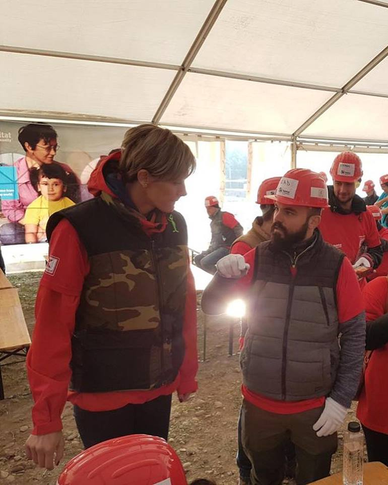 De la munca în construcții, direct în rochia de mireasă! Roxana Ciuhulescu, o viață plină de suspans și adrenalină