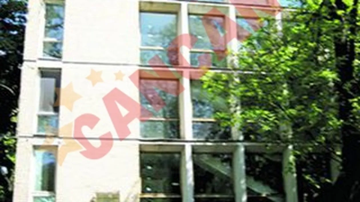 Solutie anti-poluare urbana: Gradini suspendate pe caminele din Regie