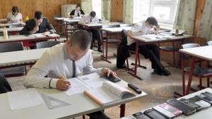 Decizie dură! Şapte candidaţi la bacalureat de la Liceul Bolintineanu, eliminaţi în urma probei de limba română