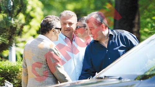Vine Dinu "Vama", pleaca Argaseala