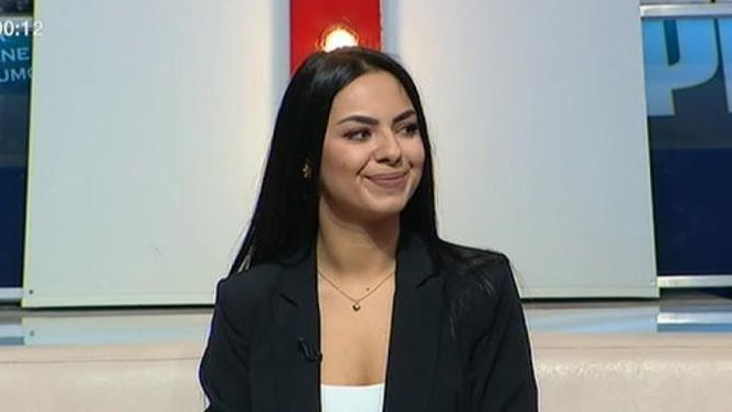 Amanta lui Kamara pune piciorul în prag: ”Nu e aşa! L-am cunoscut la cinci luni după... ” Ce zice de divorţul vedetei şi când îl va prezenta părinţilor