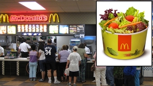 Ce mănânci, de fapt, când comanzi o salată de la McDonald's. E mai nesănătoasă decât un Big Mac