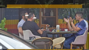 Selly a lăsat-o pe Smără acasă și a plecat la Nuba. A gesticulat de zor și a amuzat toată masa