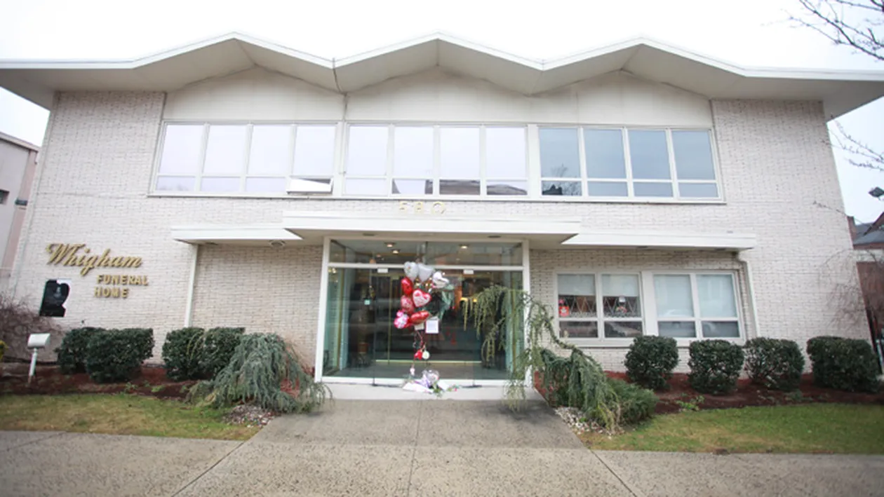 Uite unde se afla trupul neinsufletit al lui Whitney Houston