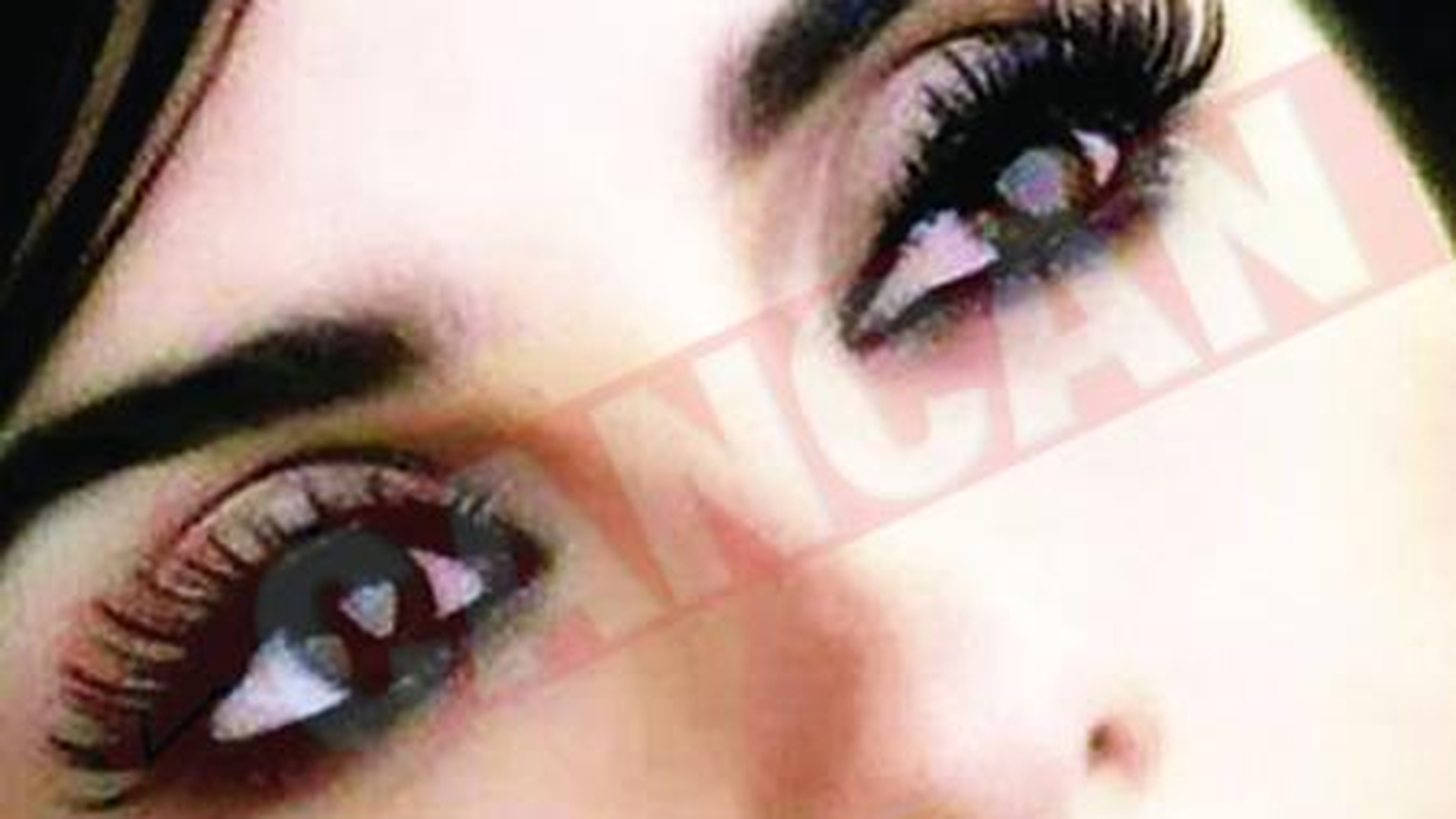Penelope Cruz, prinsa cu gene false