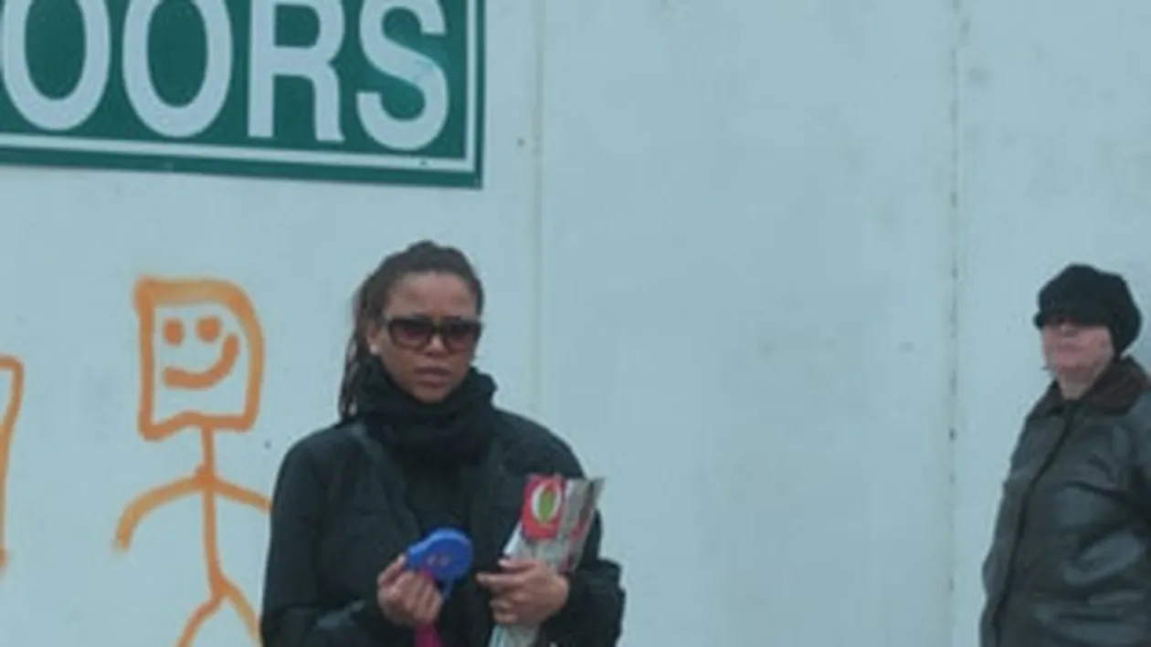 Nadine, o aparitie soc pe strazile din Bucuresti