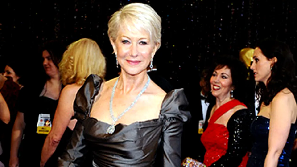 Helen Mirren are, la 66 de ani, cel mai frumos trup de la Hollywood