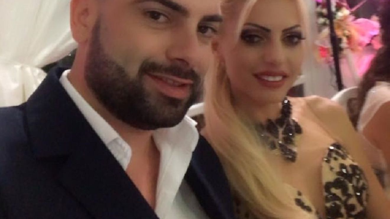 Aşa cadou, mai rar! Nicoleta Guţă a primit un Lamborghini de soţul ei! Manelista şi-a asortat hainele cu bolidul de lux şi...