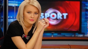 V-o mai amintiți pe Cristina Dochianu, ”blonda de la Observator”? Iată cum arată acum